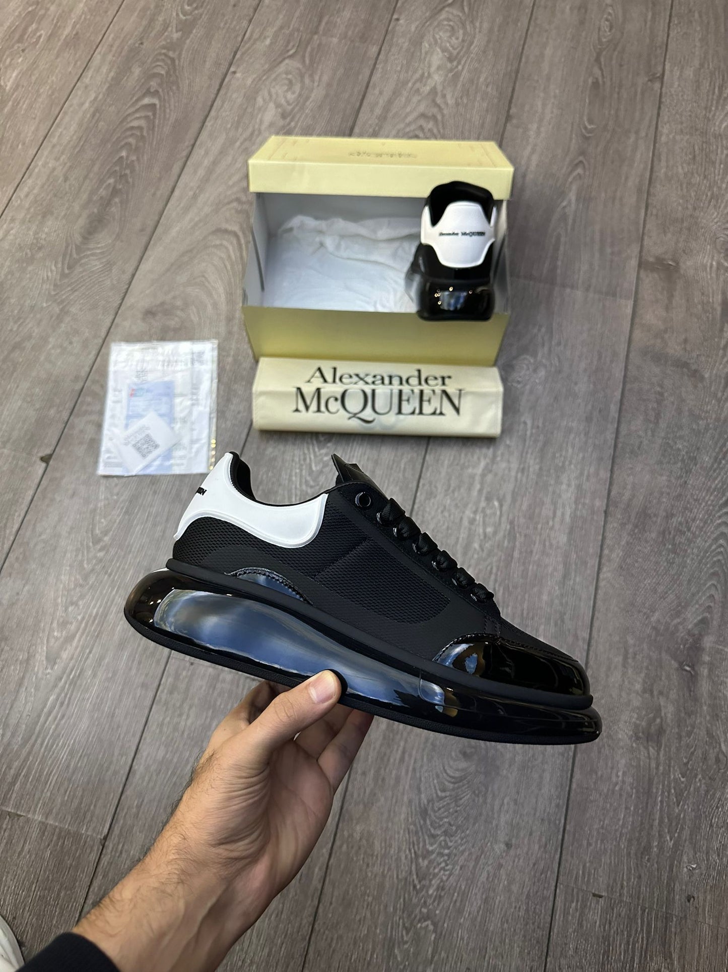 Alexander McQueen B/W
